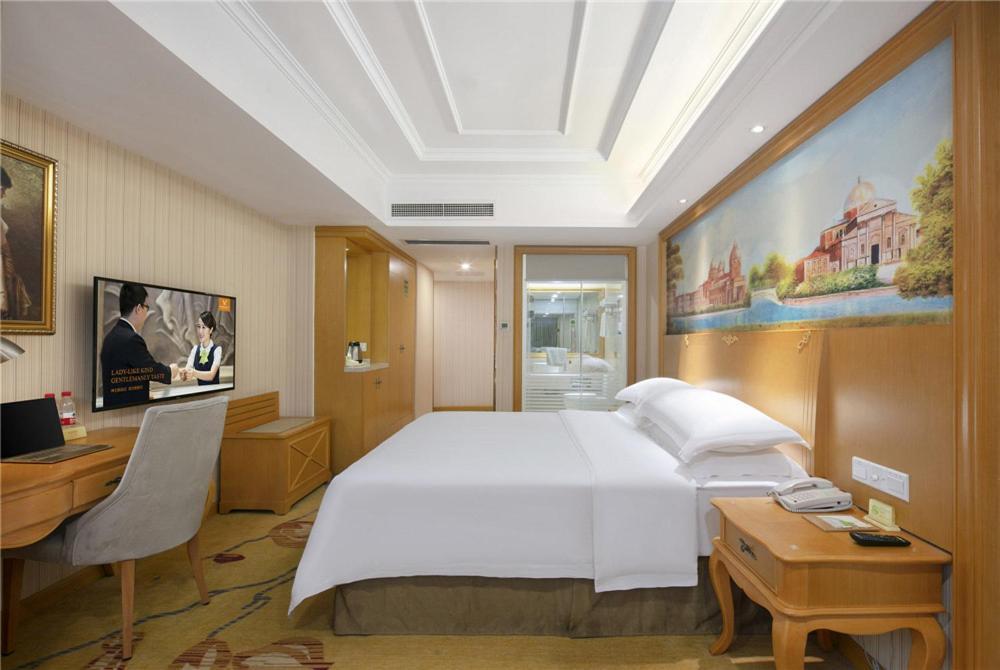 Vienna Hotel Zhengzhou Zhongyuan Futa Dış mekan fotoğraf